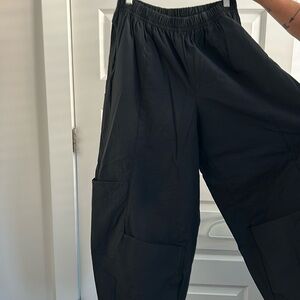 Dress to Kill size one, crinkle cotton pant.